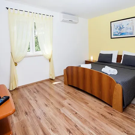 Apartament Borik